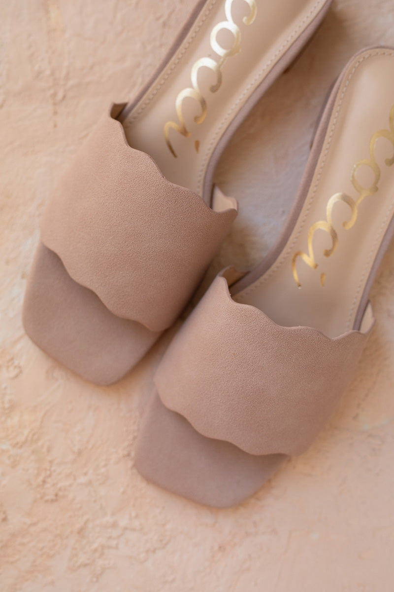 Sasha Scalloped Mules