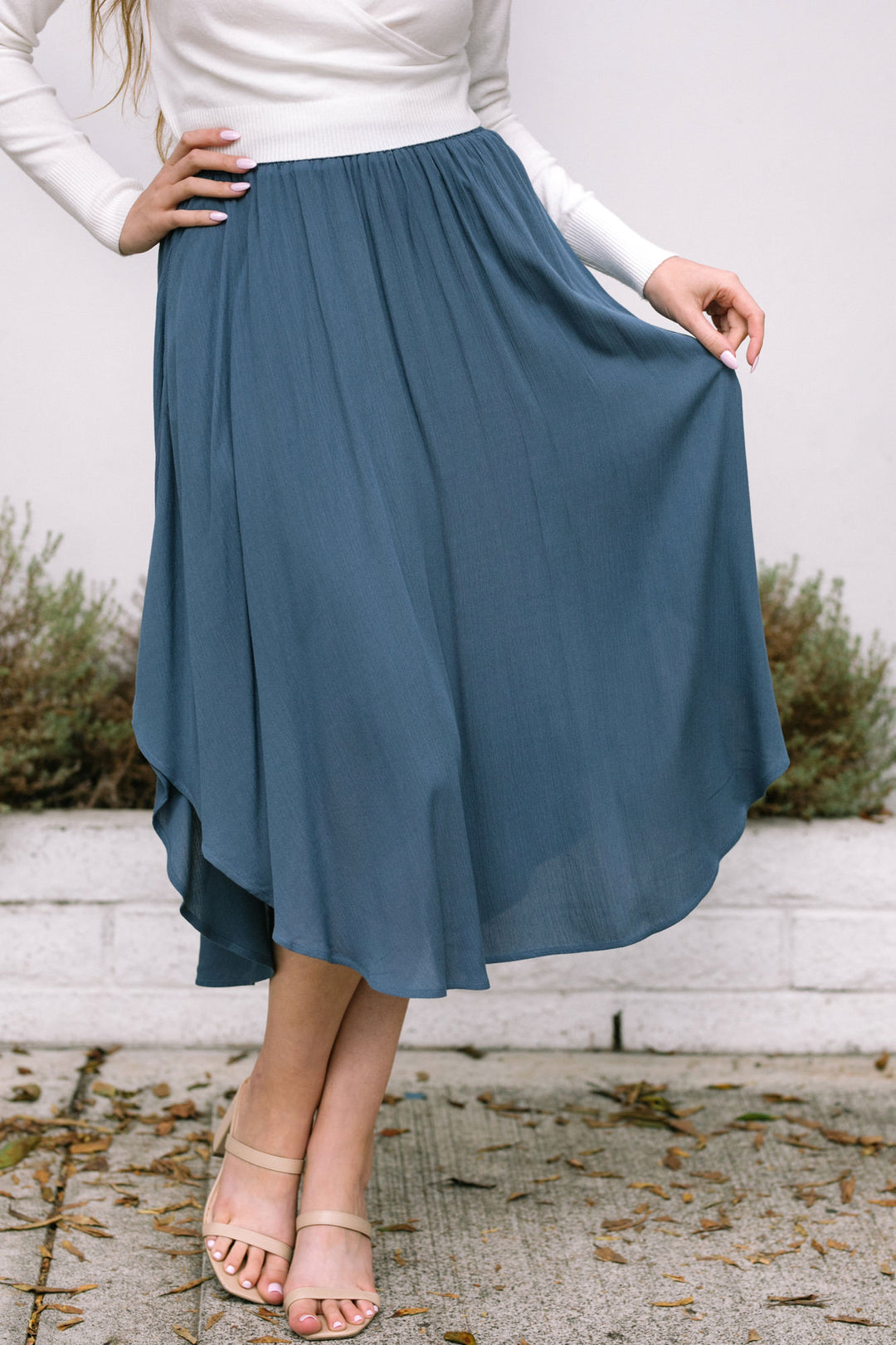 Joyce Round Hem Skirt