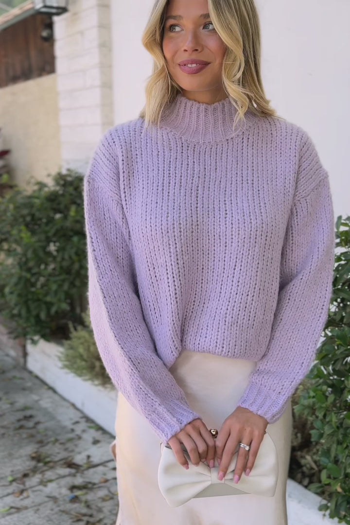 Viola Oversized Mockneck Sweater